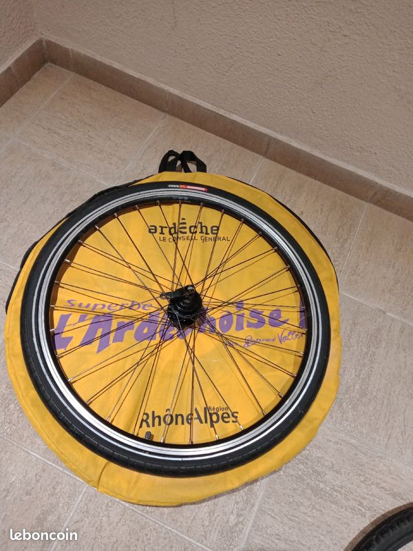 Vend roue de velo (image 1)