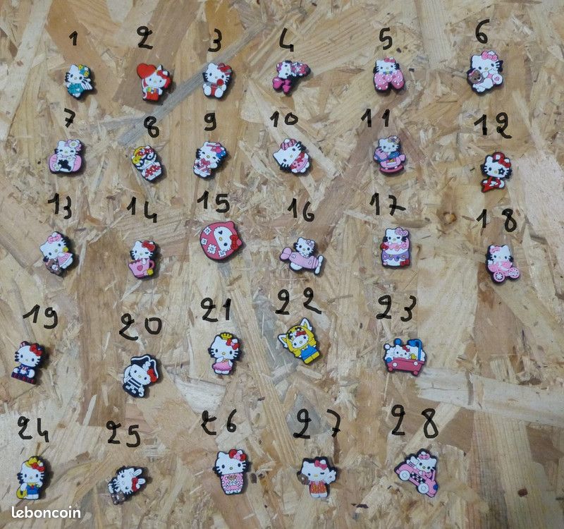 Charms Crocs hello kitty à l'unité (image 3)