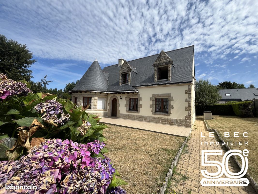 Maison 8 pièces 180 m² · à Vannes · 180 m² · 624 000 €