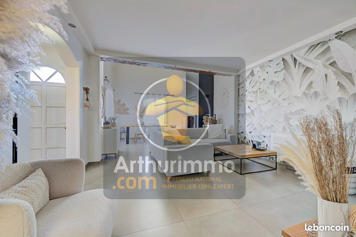 Maison 6 pièces 125 m² · à Ormesson-sur-Marne · 125 m² · 548 000 €