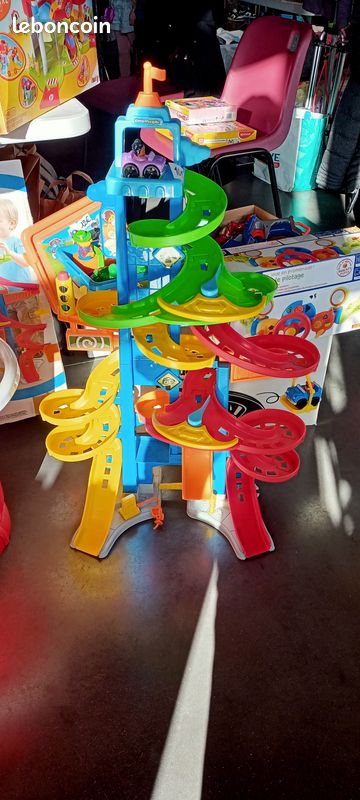 La tour des spirales Fisher Price (image 1)