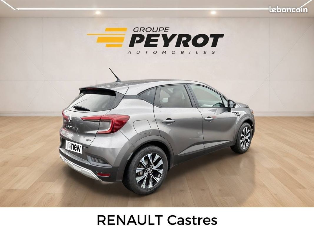 RENAULT Captur E-Tech full hybrid 145 Evolution (image 5)