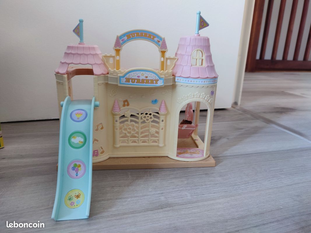 Maison sylvanian, nursery, personnages et accessoires (image 5)