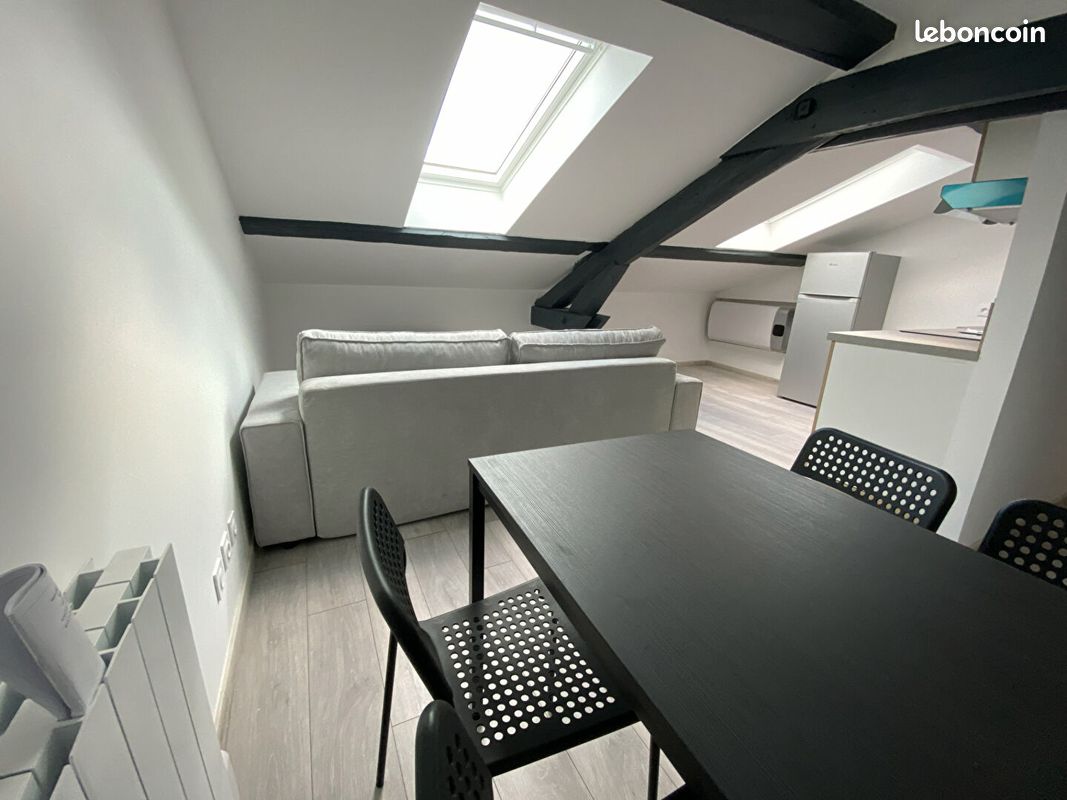 Appartement 2 pièces 23 m² · à Saint-Étienne · 23 m² · 480 €