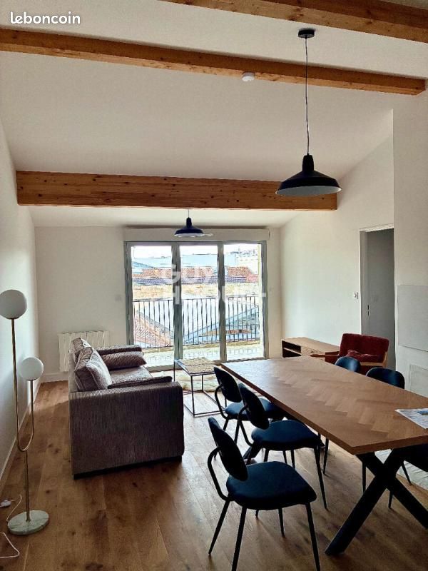 Appartement 3 pièces 63 m² · à Bordeaux · 63 m² · 1 550 €