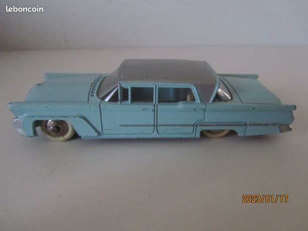 Dinky Toys 532 – Lincoln Premiere Bleu Clair Toit Argent – Échelle 1/43 – Sans Boîte