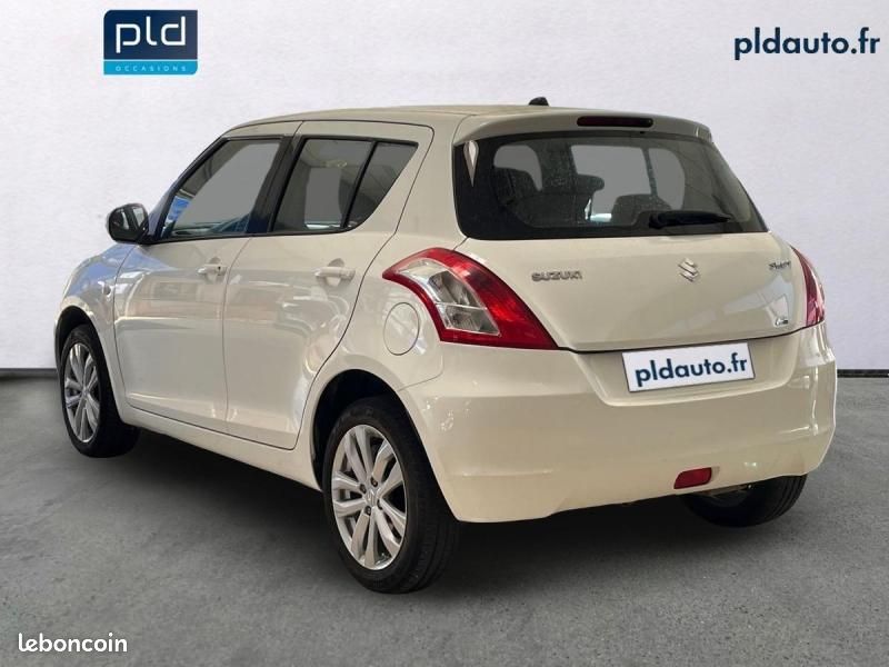 Suzuki Swift 1.2 VVT 94ch Privilège 5p (image 2)