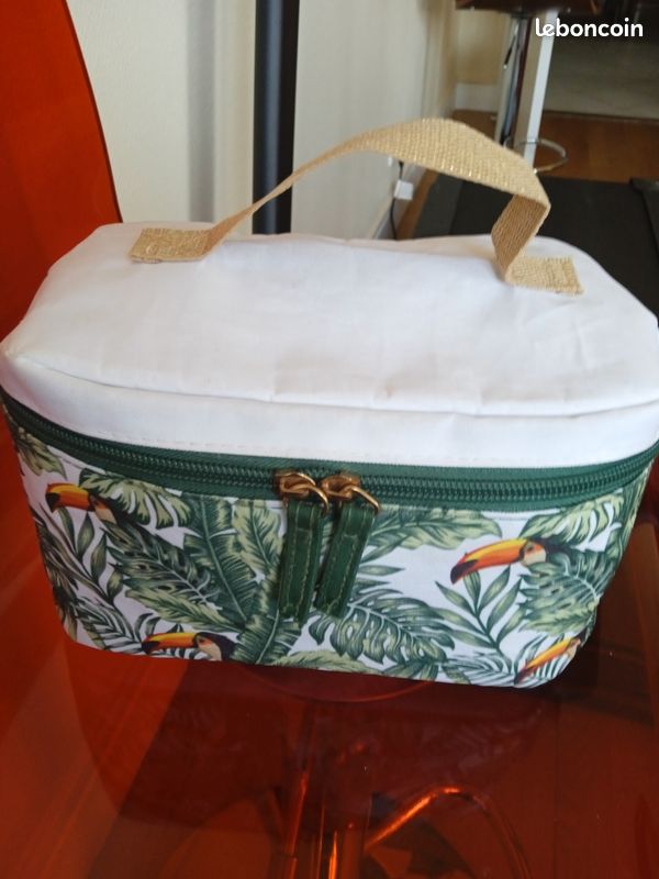 TROUSSE NEUVE déco exotique (image 1)