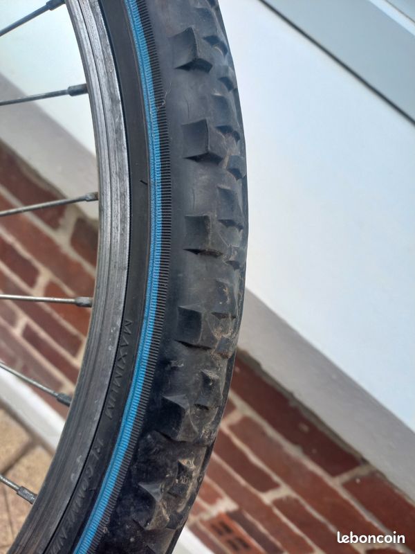 Roue de vélo 24 pouces avant (image 3)