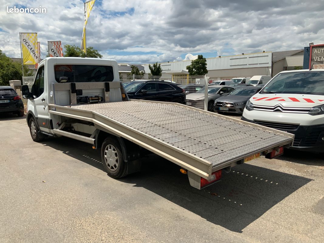 Ford Transit Dépanneuse an 2021 Tdci 130 cv / 1 er main /21 990 ttc tva récupérable prix canon (image 3)