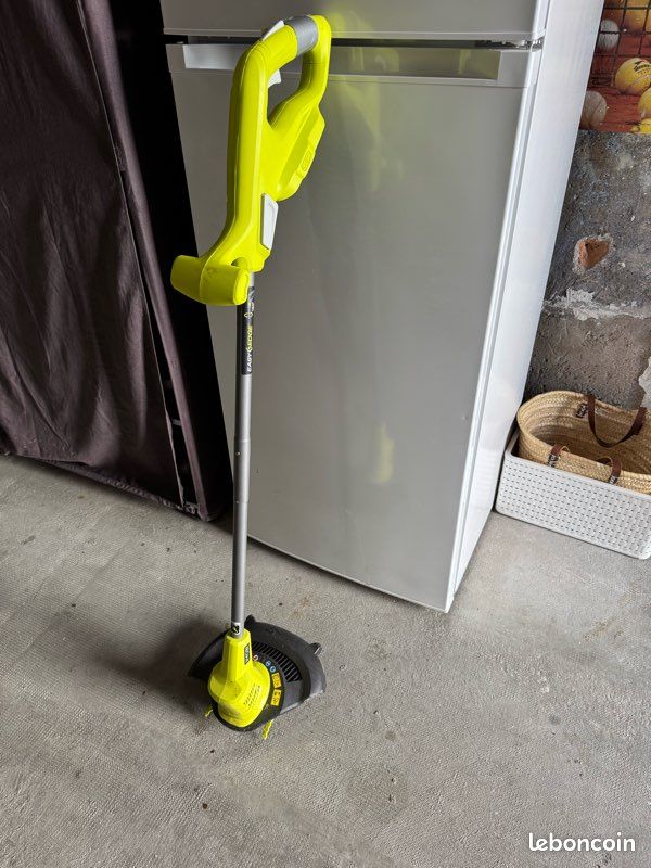Ryobi coupe bordure sans fil (image 1)