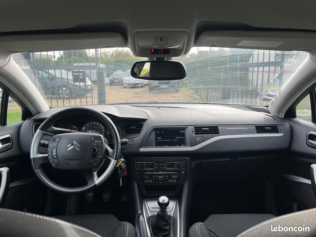 CITROEN C5 Garantie 12 mois, 2L HDi 140cv FAP Millenium (image 8)