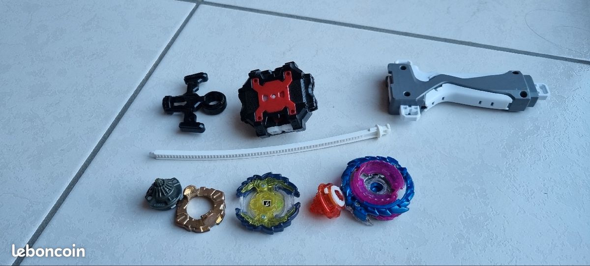 Toupies Beyblade Burst (image 1)