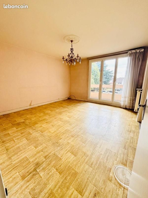 Appartement 4 pièces 71 m² · à Bondy · 71 m² · 185 000 €