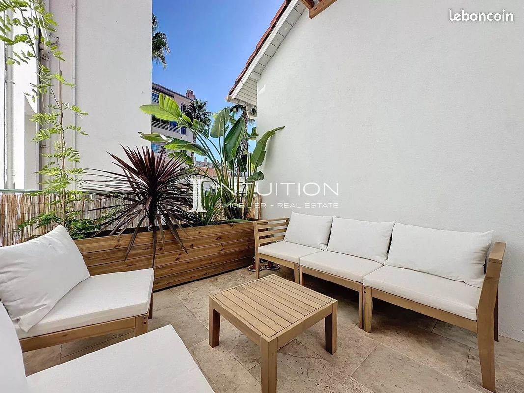 Appartement 4 pièces 115 m² · à Antibes · 115 m² · 950 000 €
