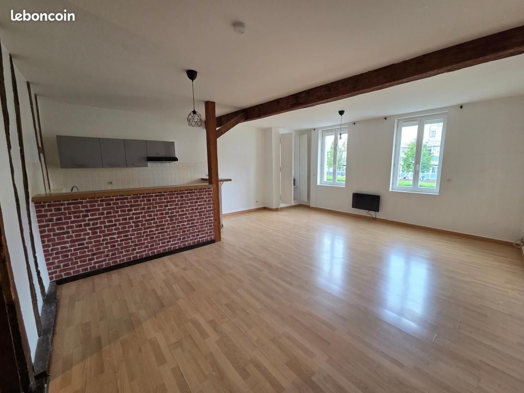 Appartement 4 pièces 106 m² · à Agen · 106 m² · 830 €