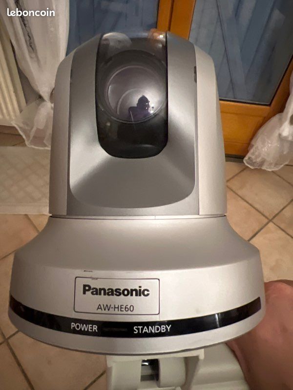 Caméra PANASONIC AW-HE60HE (image 1)
