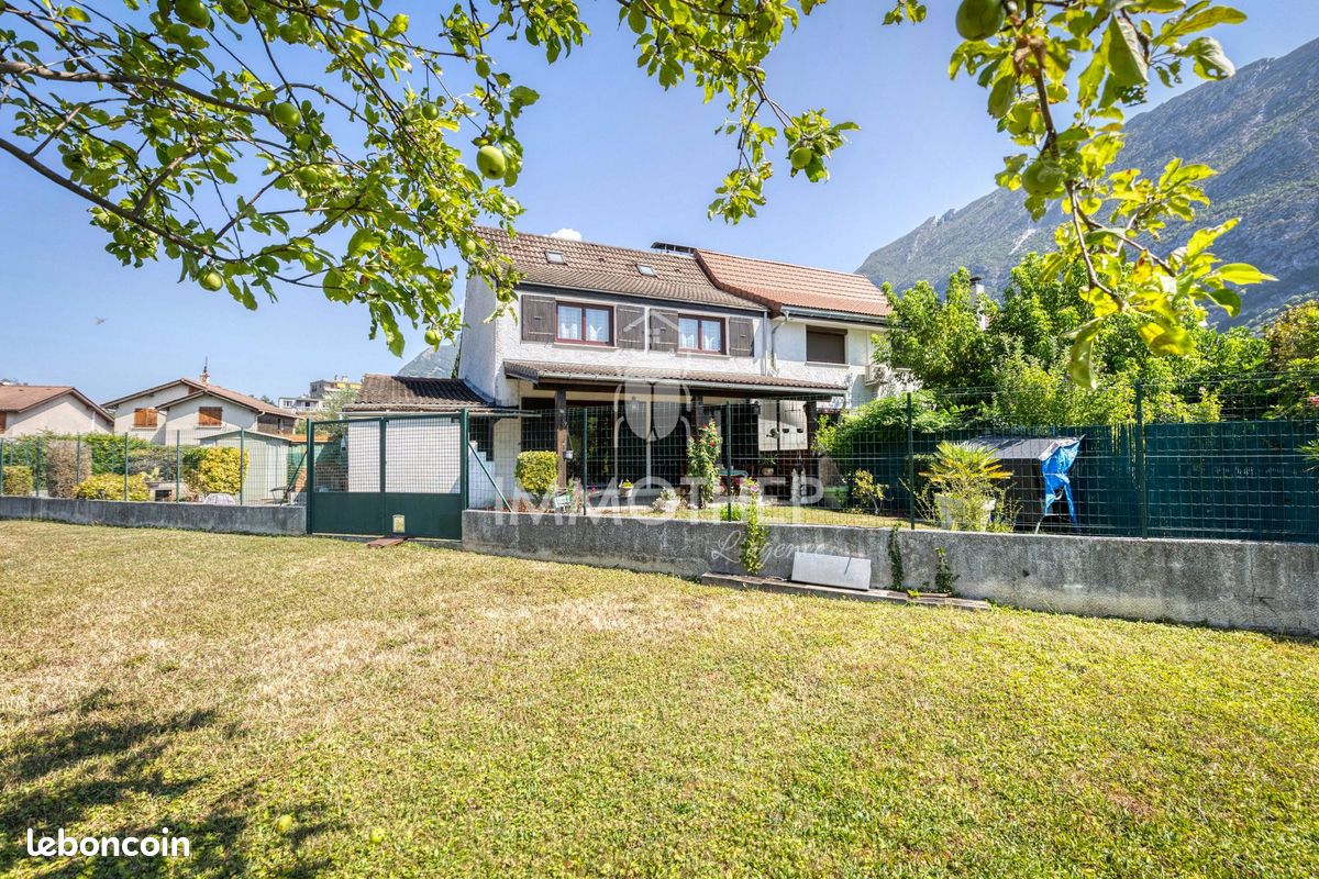 Maison 5 pièces 109 m² · à Saint-Égrève · 109 m² · 343 000 €