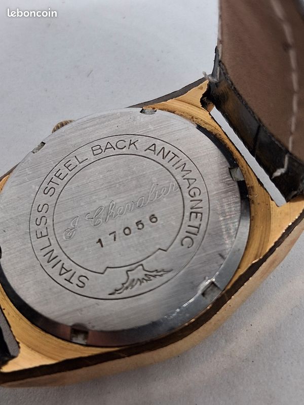 Montre Vintage Mécanique SIM VC-60 - Pièce Rétro Authentique