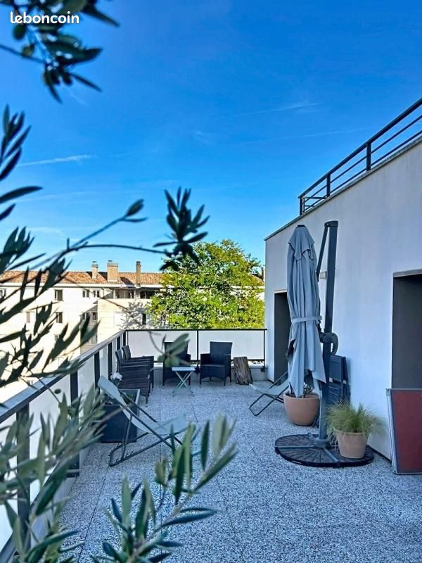 Appartement 5 pièces 100 m² · à Bordeaux · 100 m² · 418 000 €
