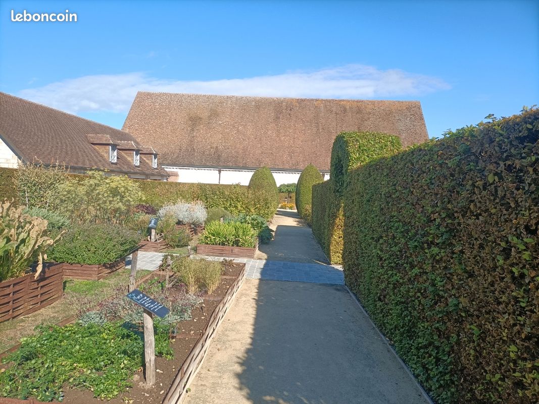 Maison 5 pièces 136 m² · à Écoyeux · 136 m² · 210 000 €