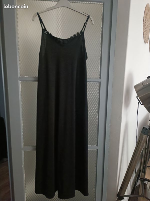 Robe longue noire fluide de Shein (image 1)