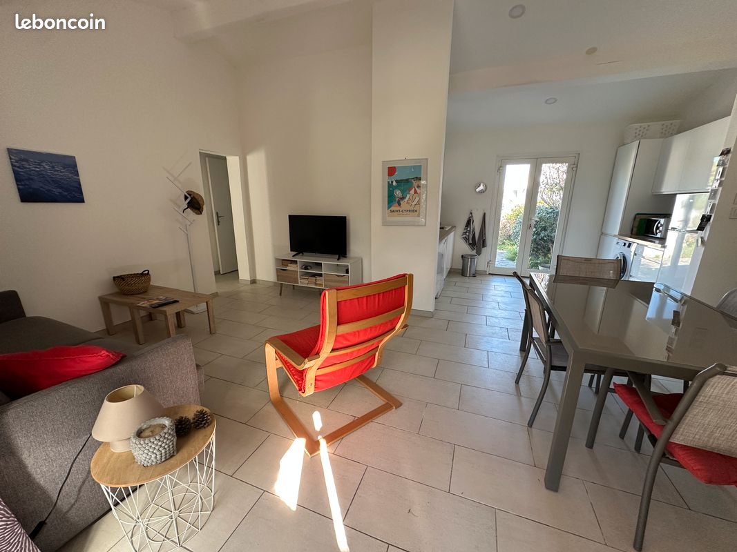 Maison 3 pièces 80 m² · à Saint-Cyprien · 80 m² · 1 050 €/mois