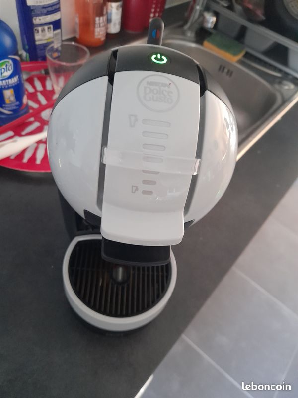 Machine a cafe dolche gusto + dosette (image 4)