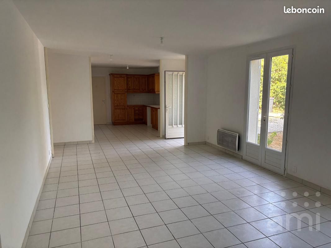 Maison 1 pièce 95 m² · à Saint-Symphorien · 95 m² · 820 €/mois