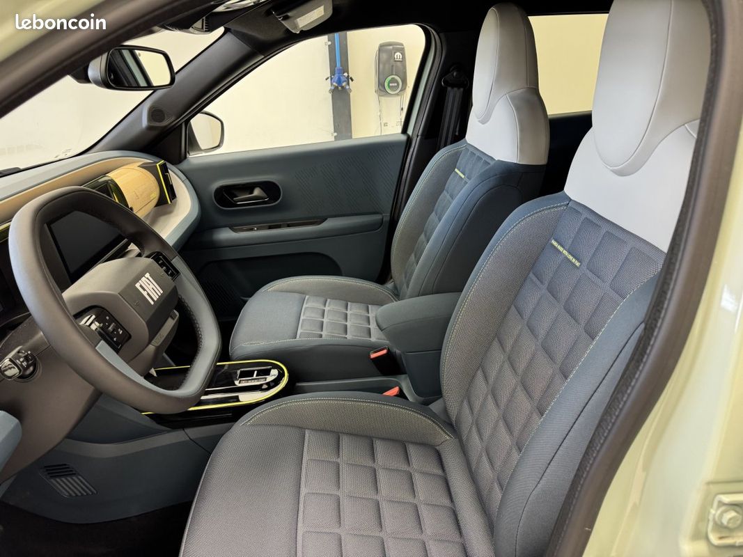 Fiat Grande Panda 1.2 Hybrid 100ch DCT6 LA PRIMA (image 6)