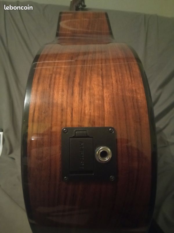 Guitare électro acoustique Fender (image 15)