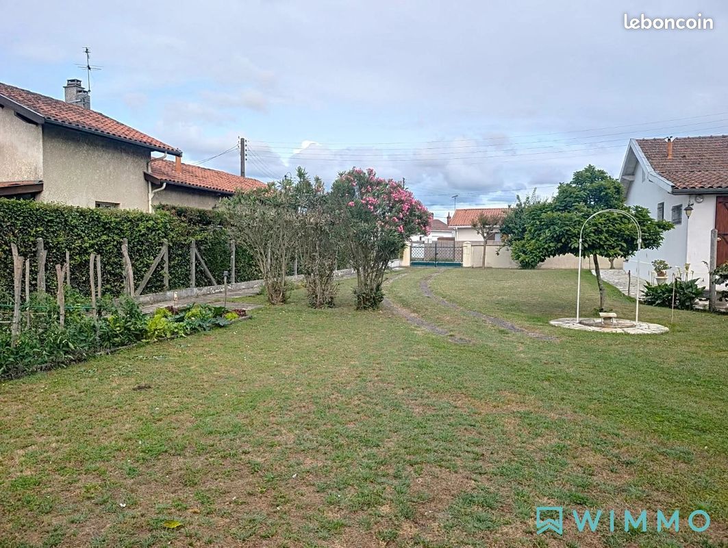 Terrain 405 m² · à Pessac · 405 m² · 194 900 €