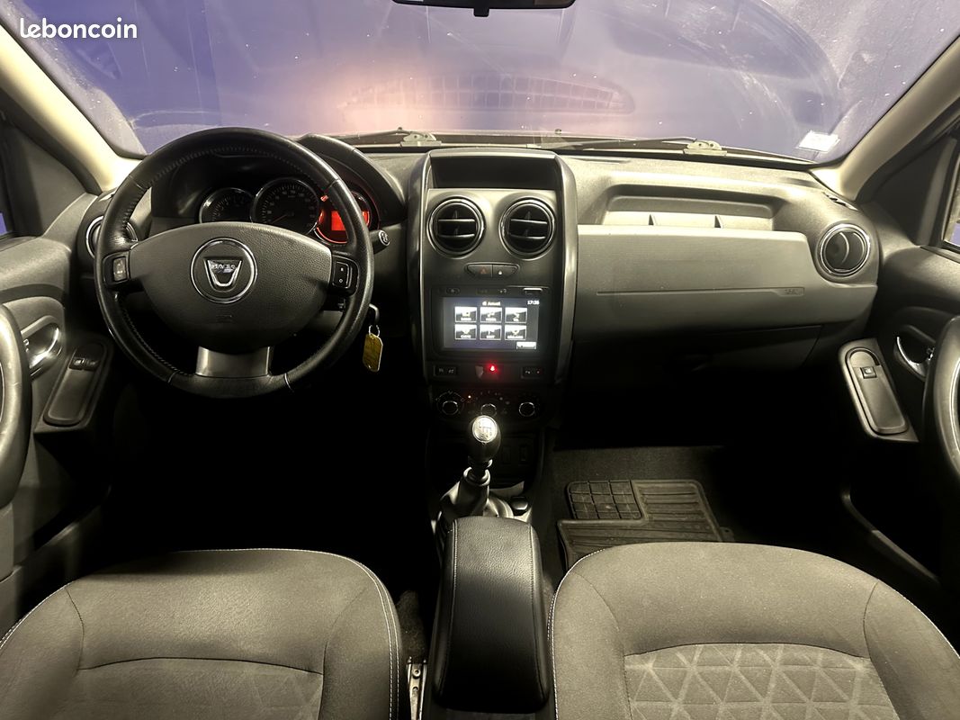 DACIA Duster 1.2 125ch 4x2 Prestige - Chaine distribution neuve - Système de navigation - (image 14)