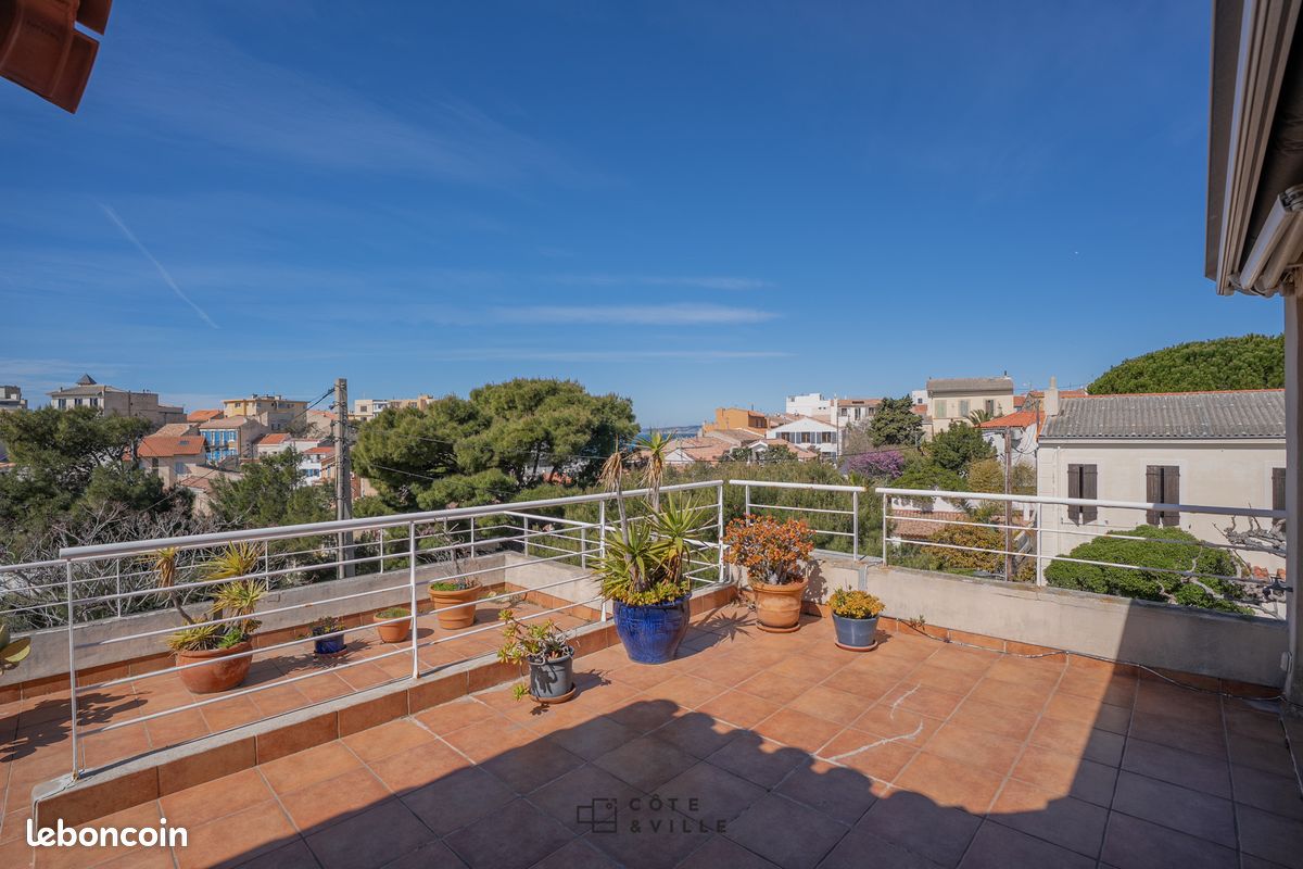 Appartement 4 pièces 112 m² · à Marseille · 112 m² · 990 000 €