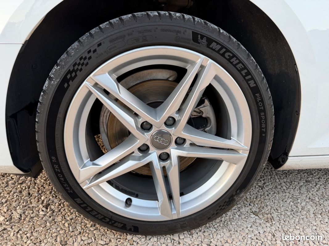 Audi A4 AVANT s line S-tronic (image 12)