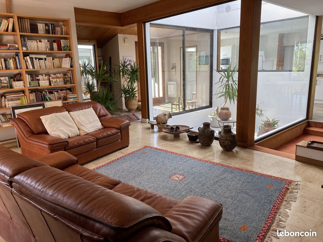 Maison 8 pièces 200 m² - Smarves 86240 (image 3)