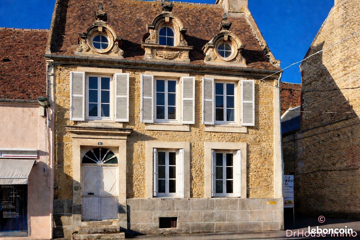 Maison 10 pièces 208 m² · à Saint-Pierre-en-Auge · 208 m² · 328 000 €