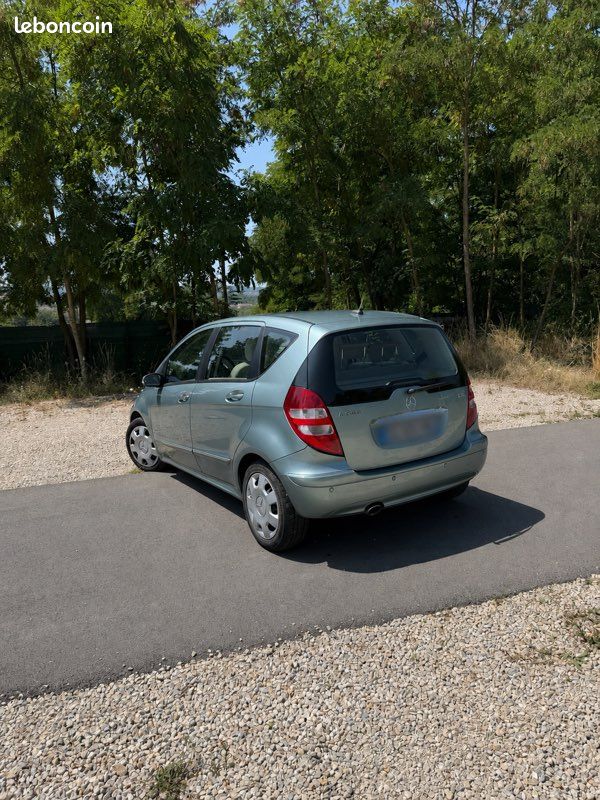 Mercedes-benz classe a 200 cdi 2.0 140cv elegance - boite automatique (image 4)