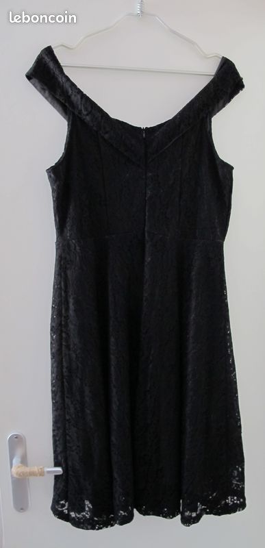 Robe noire style rétro neuve (image 3)