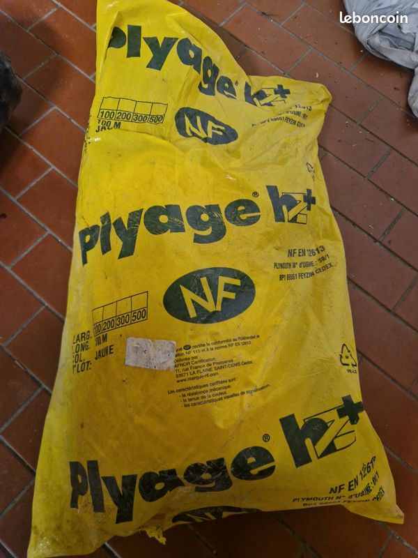 Filet avertisseur gaz plyagejaune 100m x 30cm (image 1)