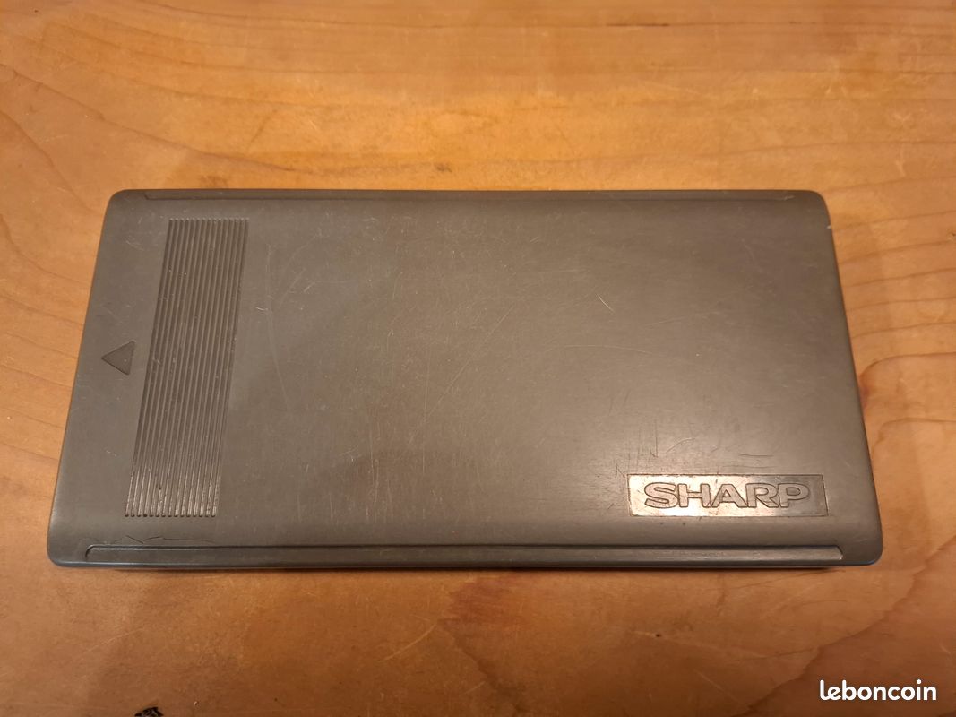 Ordinateur de poche Vintage Sharp PC-E500 – (image 4)
