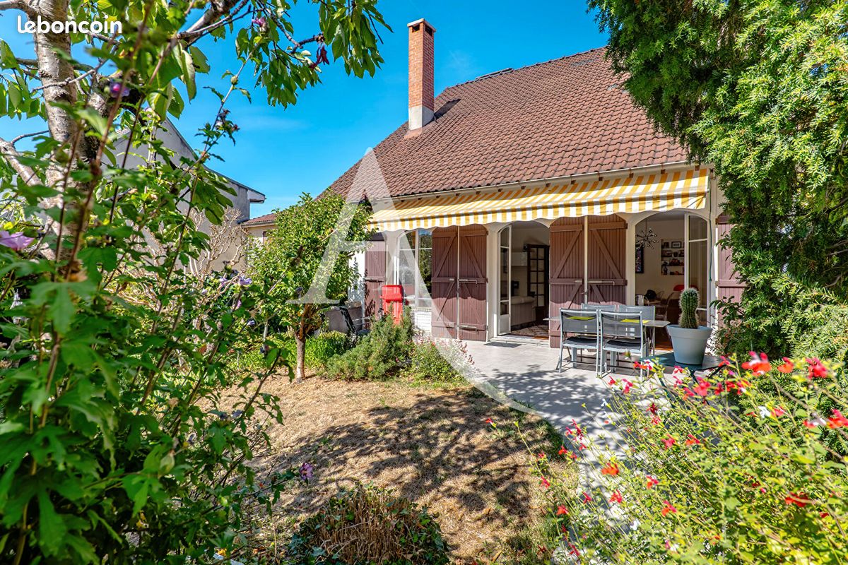 Maison 6 pièces 135 m² · à Limeil-Brévannes · 135 m² · 520 000 €