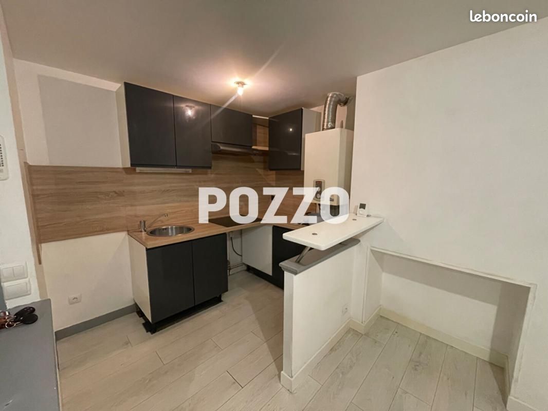 Appartement 3 pièces 53 m² · à Granville · 53 m² · 550 €