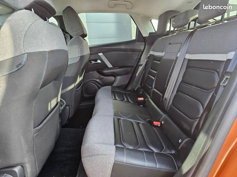 Citroen C4 PureTech 130 Shine EAT8 (image 10)
