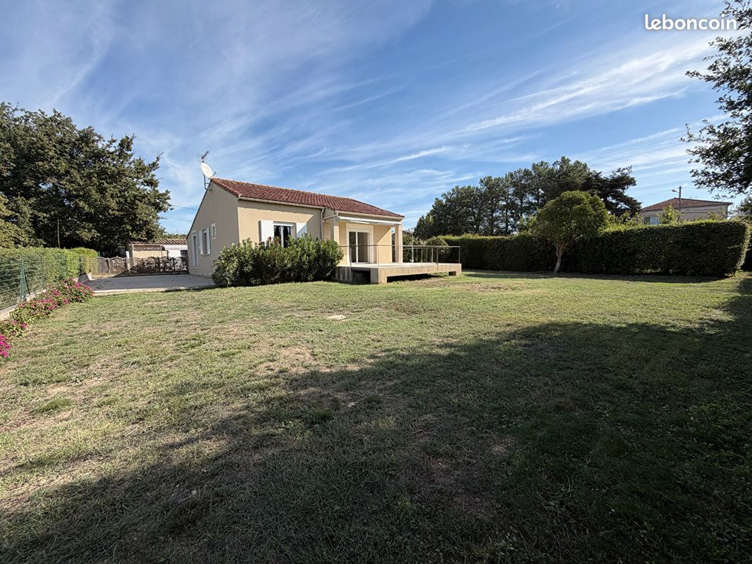 Maison 4 pièces 108 m² · à Aix-en-Provence · 108 m² · 1 900 €/mois