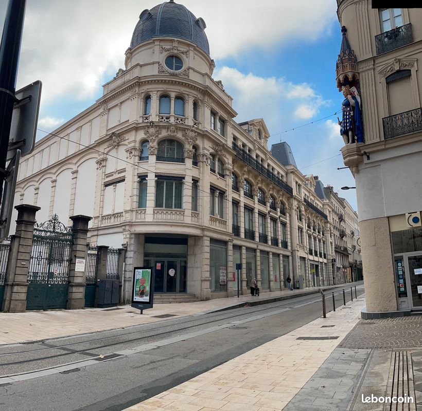 Appartement 1 pièce 20 m² · à Saint-Étienne · 20 m² · 780 €/mois