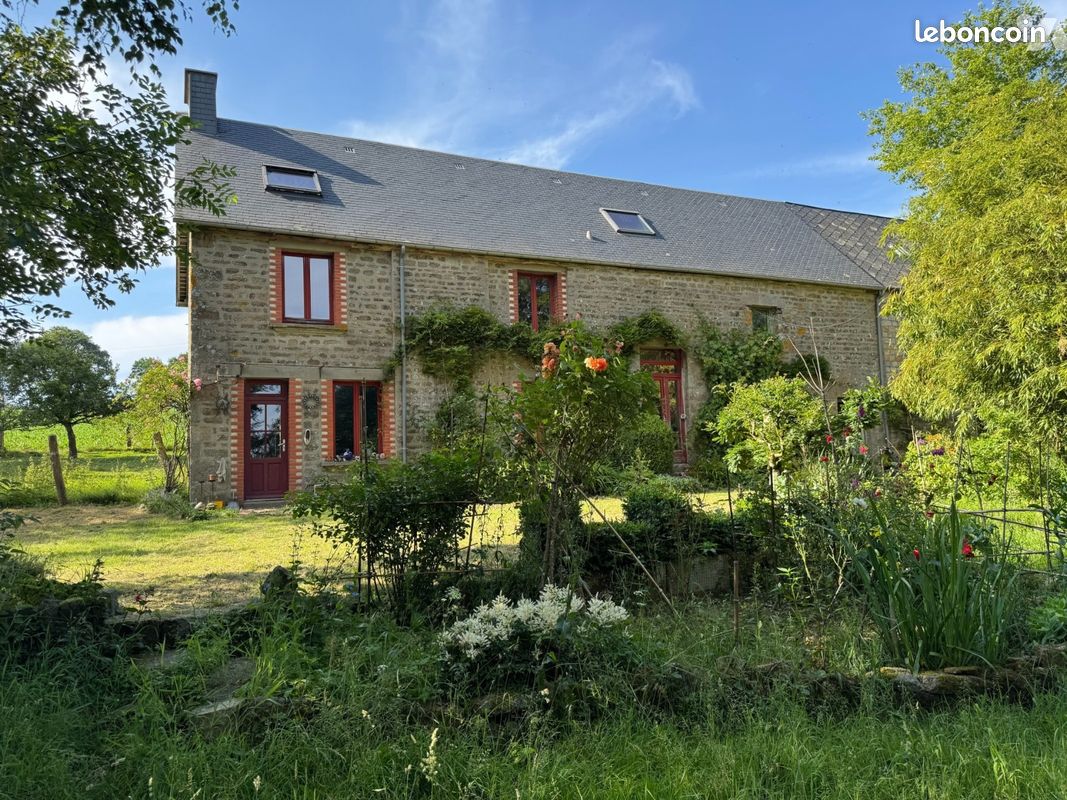 Maison 4 pièces 141 m² · à Chanu · 141 m² · 163 000 €