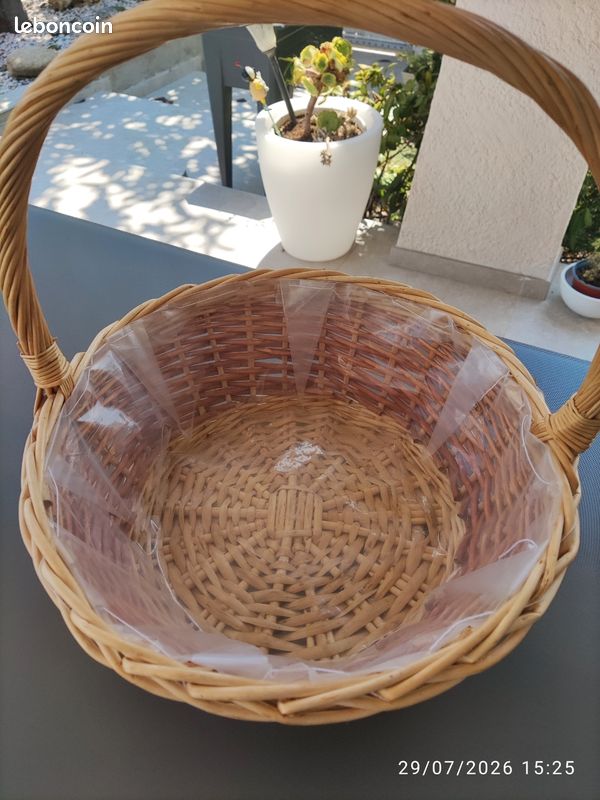 Panier osier avec anse (image 1)