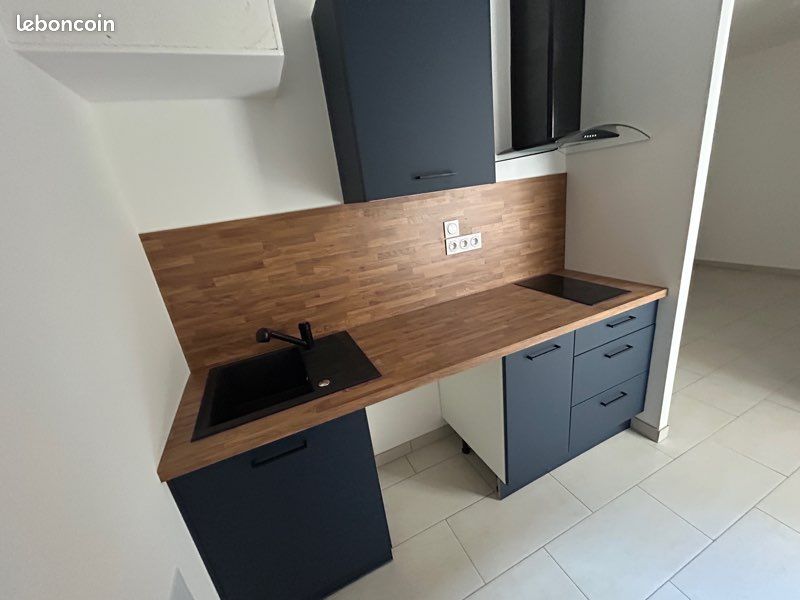 Appartement 1 pièce 25 m² · à Rochefort · 25 m² · 480 €