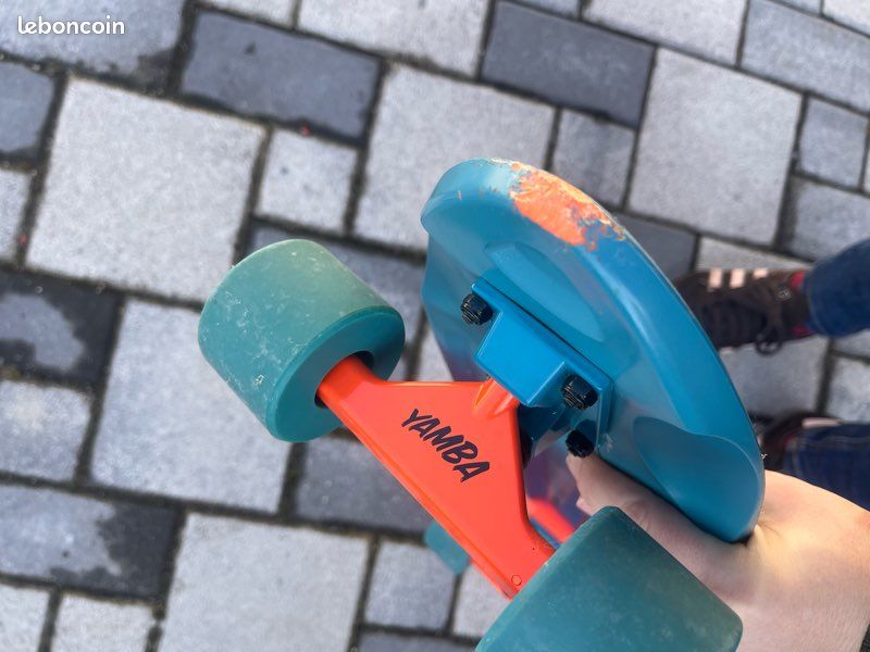 Skateboard (image 6)